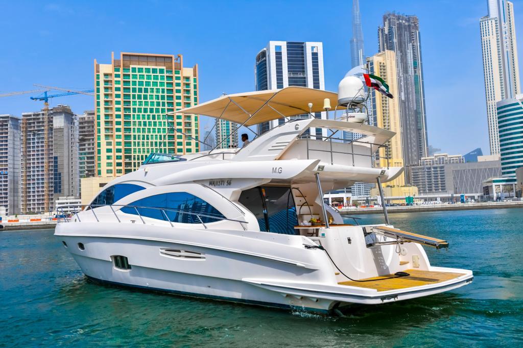 Dubai's Nautical Charms Yacht Rental Delights